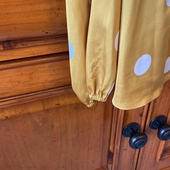 Satin polka dot wrap spring top - Picture 5 of 6